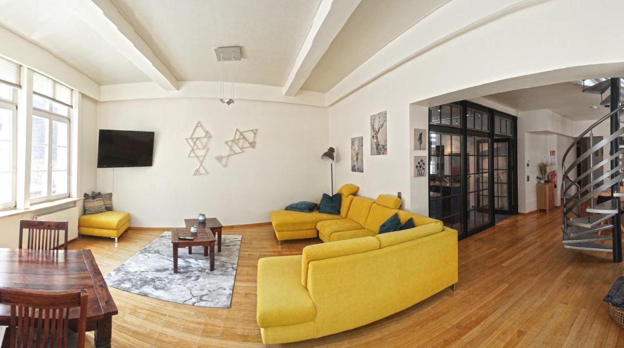 LOFT13 Traumhafte Wohnung mit Terrasse für 4 Gäste Monschau Exterior foto